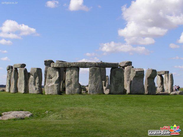 stone_pillars_of_the_ancient_world_artpico_ir_004